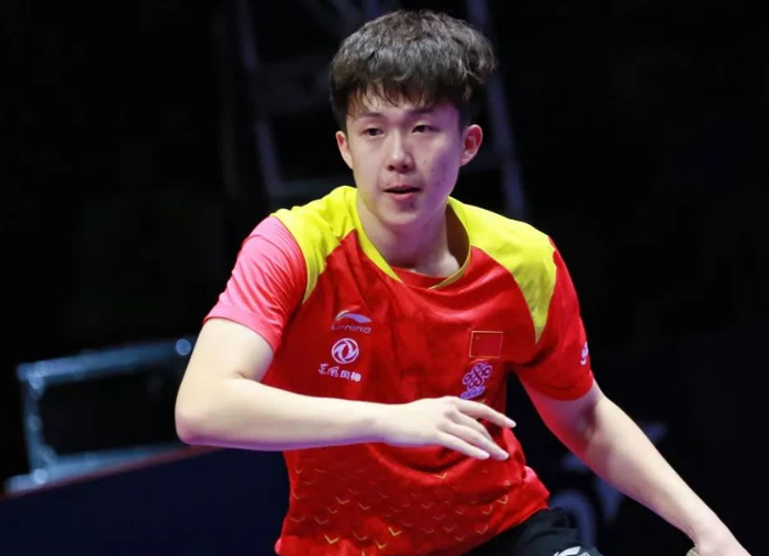 拥挤空间中 拥挤空间中